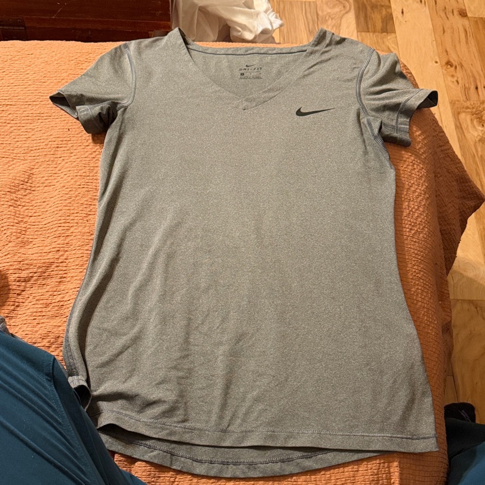 Women’s Nike Dri Fit Shirt
